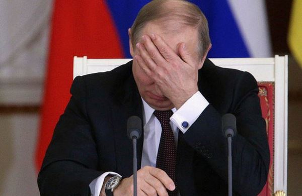 <br />
Верного соратника Путина могут отправить в «утиль»<br />
