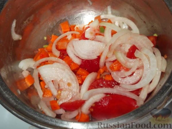 Салат из стручковой фасоли и моркови